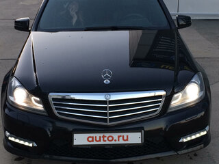 2013 Mercedes-Benz C-Класс 180 III (W204) Рестайлинг, чёрный, 1900000 рублей, вид 1