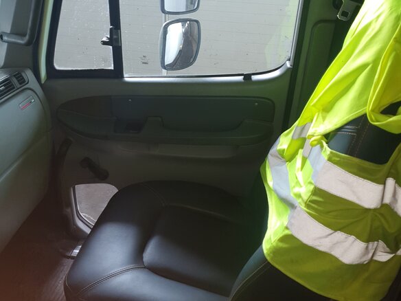 2002 Freightliner Columbia, белый, 2300000 рублей - вид 12