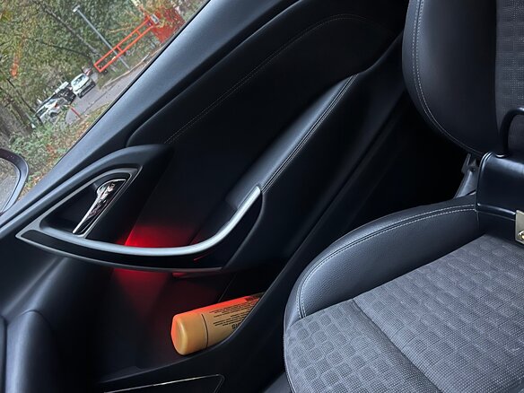 2012 Opel Astra GTC J Рестайлинг, красный, 1100000 рублей - вид 12