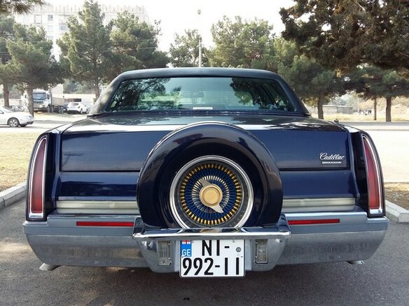 1994 Cadillac Fleetwood II, голубой - вид 3