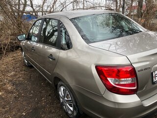 2019 Lada (ВАЗ) Granta I Рестайлинг, серебристый, 650000 рублей, вид 4