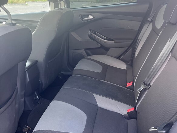 2013 Ford Focus III, серый, 930000 рублей - вид 11