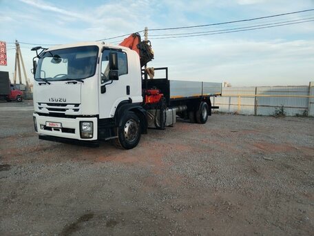 2017 Isuzu Forward (F-Series), белый, 6250000 рублей, вид 3