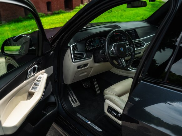 2019 BMW X7 30d I (G07), серый, 6999999 рублей - вид 10