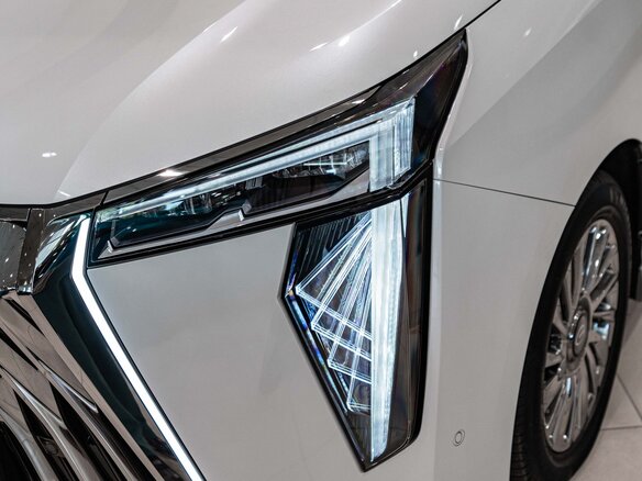 2026 GAC M8, белый, 7799999 рублей - вид 4
