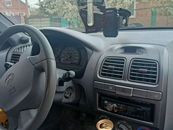 2008 Hyundai Accent ТагАЗ II, серебристый, 340000 рублей - вид 6