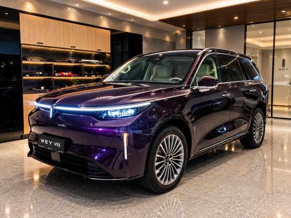 2026 Wey V9X, фиолетовый, 9699000 рублей