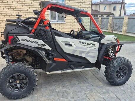 2021 BRP Can-Am Maverick Sport, красный, 1800000 рублей, вид 1