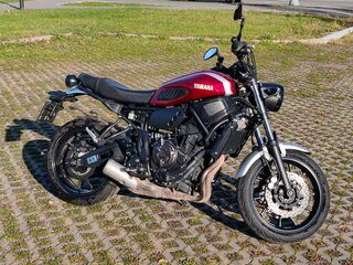 2017 Yamaha XSR700, красный, 630000 рублей, вид 1