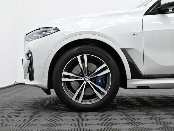 2019 BMW X7 30d I (G07), белый, 7190000 рублей - вид 36