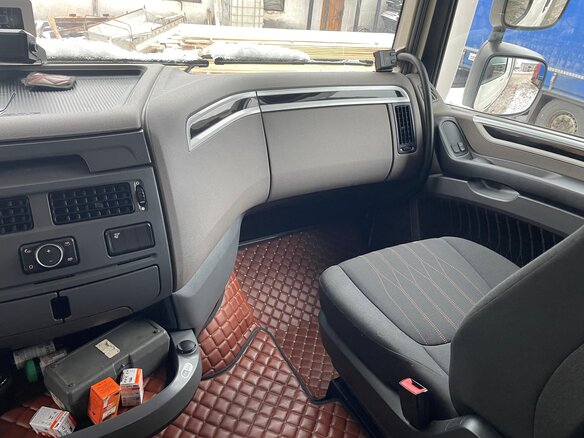 2020 DAF XF 105, белый, 7500000 рублей - вид 9
