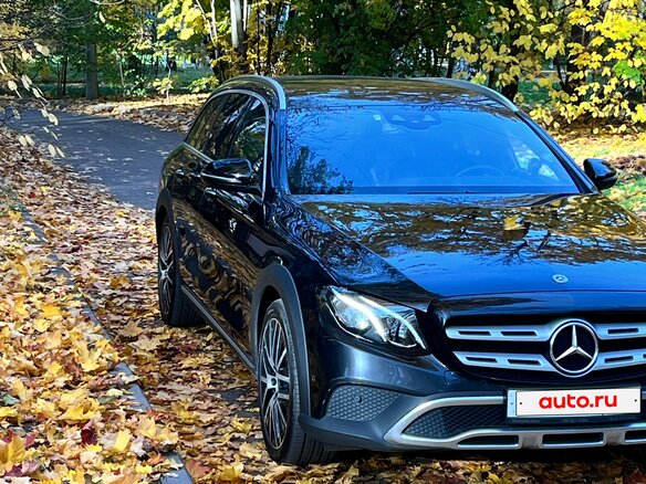 2019 Mercedes-Benz E-Класс All-Terrain 220 d V (W213, S213, C238), чёрный, 3450000 рублей - вид 1