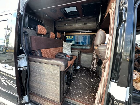 2011 Mercedes-Benz Sprinter, белый, 4300000 рублей - вид 32
