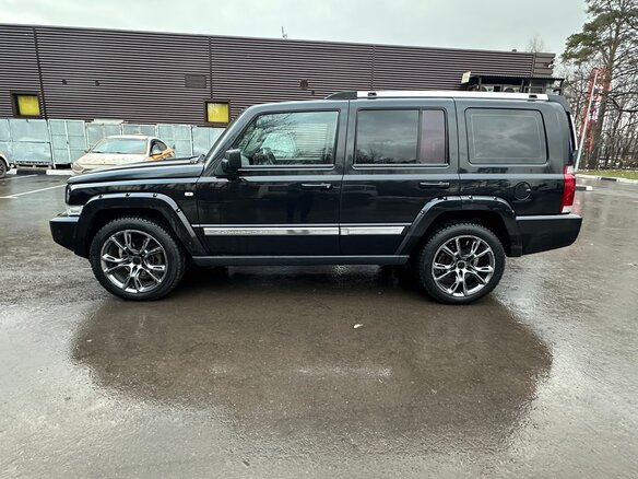 2008 Jeep Commander, чёрный, 1650000 рублей - вид 9