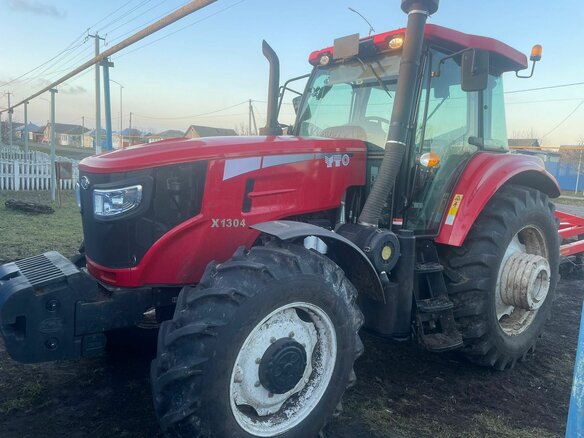 2022 YTO X1304, красный, 4800000 рублей - вид 1