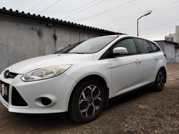 2013 Ford Focus III, белый, 600000 рублей