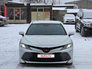 2020 Toyota Camry VIII (XV70), белый, 3400000 рублей, вид 1