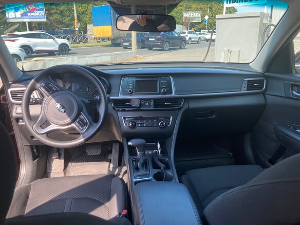 2017 Kia Optima IV, красный, 2000000 рублей - вид 15