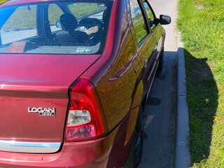 2011 Renault Logan I Рестайлинг, красный, 490000 рублей, вид 4