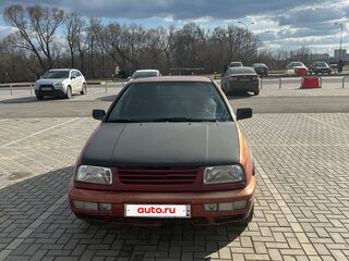 1992 Volkswagen Golf III, красный, 320000 рублей, вид 1