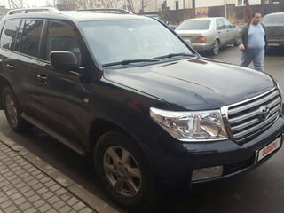2011 Toyota Land Cruiser 200 Series, чёрный, 2750000 рублей, вид 1