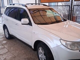 2010 Subaru Forester III, белый, 1380000 рублей, вид 2