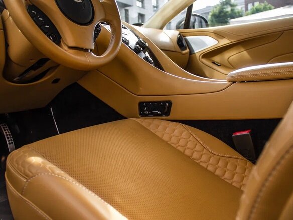 2012 Aston Martin Vanquish II, коричневый, 18000000 рублей - вид 36