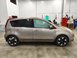 2013 Nissan Note I Рестайлинг, коричневый, 550000 рублей, вид 2