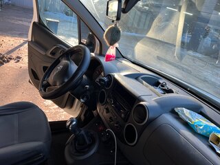 2012 Citroen Berlingo II Рестайлинг, белый, 750000 рублей, вид 5