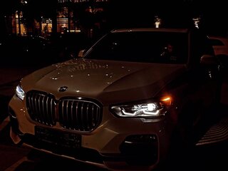 2019 BMW X5 40i IV (G05/G18), белый, 8300000 рублей, вид 3