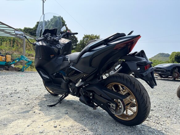 2023 Yamaha TMAX, синий, 1215000 рублей - вид 18