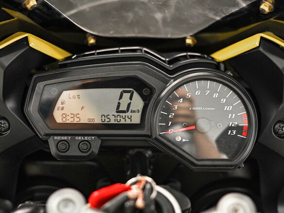 2009 Yamaha FZ1, жёлтый - вид 8