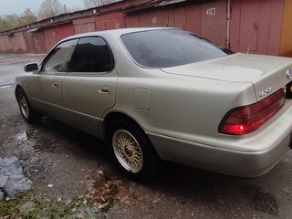 1996 Lexus ES 300 II Рестайлинг, золотистый, 350000 рублей, вид 4