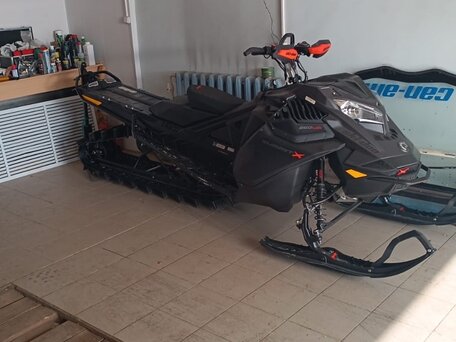 2021 BRP Ski-Doo Summit 850, чёрный, 2220000 рублей, вид 1