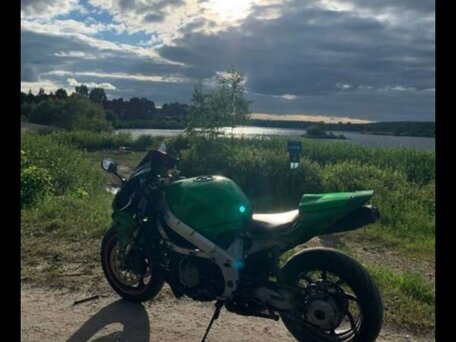1994 Honda VFR 750, зелёный, 240000 рублей, вид 1