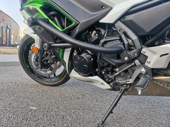 2021 Kawasaki Ninja 650, белый, 670856 рублей - вид 8