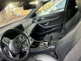 2018 Mercedes-Benz E-Класс 220 d V (W213, S213, C238), чёрный, 4000000 рублей, вид 4