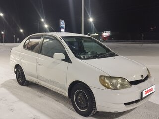 2000 Toyota Platz, белый, 320000 рублей, вид 3