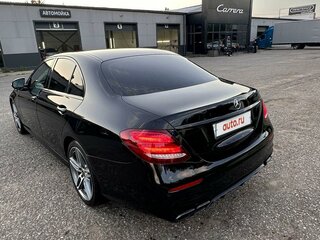 2019 Mercedes-Benz E-Класс 200 d V (W213, S213, C238), чёрный, 2700000 рублей, вид 2