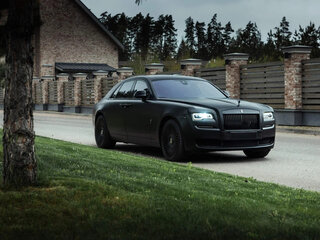 2017 Rolls-Royce Ghost Black Badge I Рестайлинг (Series II), чёрный, 14500000 рублей, вид 3