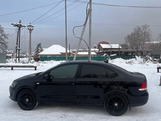 2013 Volkswagen Polo V, чёрный, 960000 рублей, вид 5