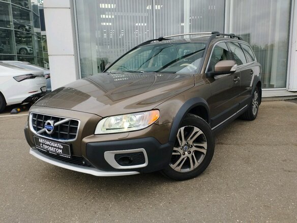 2012 Volvo XC70 II, коричневый - вид 1