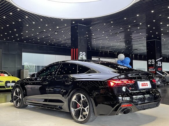 2025 Audi RS 5 II (F5) Рестайлинг, чёрный, 11999666 рублей - вид 2