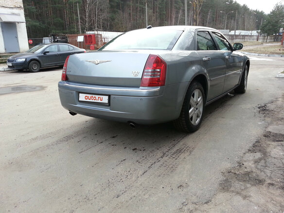 2005 Chrysler 300C I, серый - вид 1
