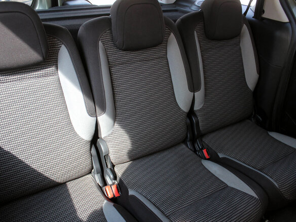 2011 Peugeot Partner 7 Seats II Рестайлинг, зелёный - вид 5