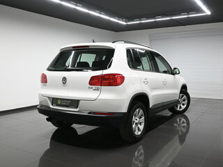 2012 Volkswagen Tiguan I Рестайлинг, белый, 1490000 рублей, вид 2