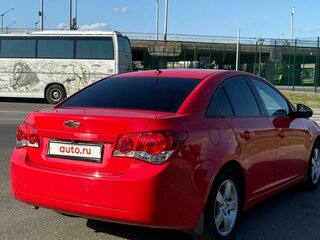2009 Chevrolet Cruze I, красный, 900000 рублей, вид 2
