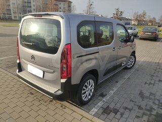 2021 Citroen Berlingo III, серебристый, 1500000 рублей, вид 3