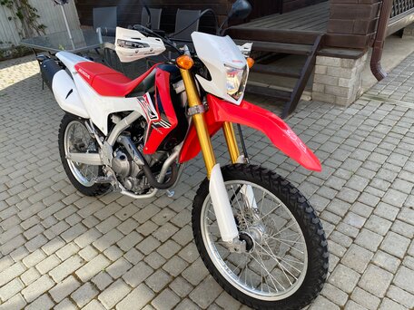 2017 Honda CRF 250L, красный, 450000 рублей, вид 4
