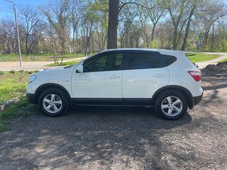 2011 Nissan Qashqai I Рестайлинг, белый, 1130000 рублей, вид 4
